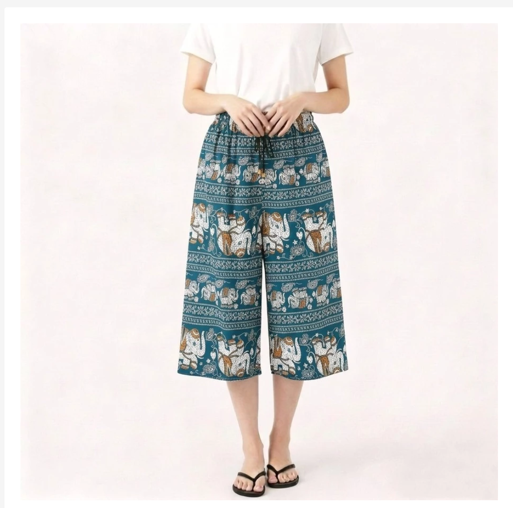 Thai Knee-Length Pants Traditional Print Relaxed Fit