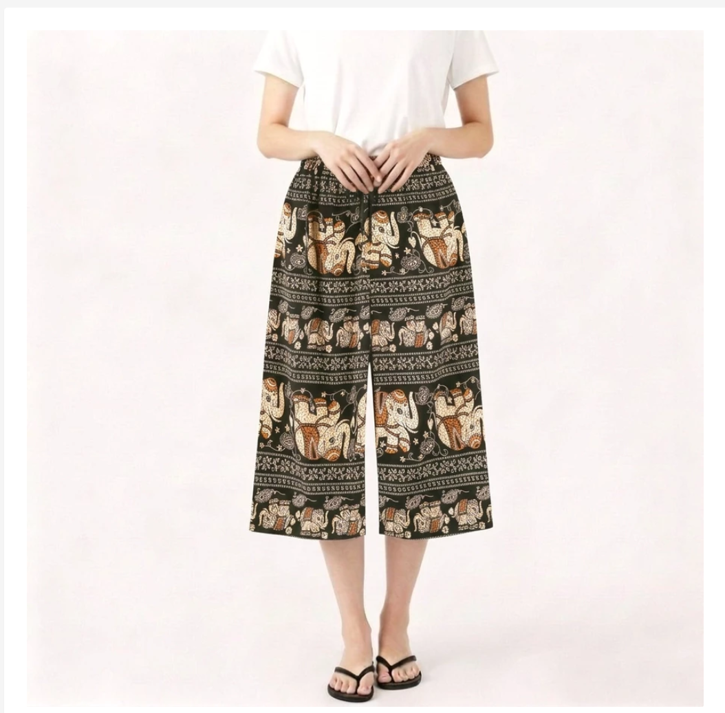 Thai Knee-Length Pants Traditional Print Relaxed Fit