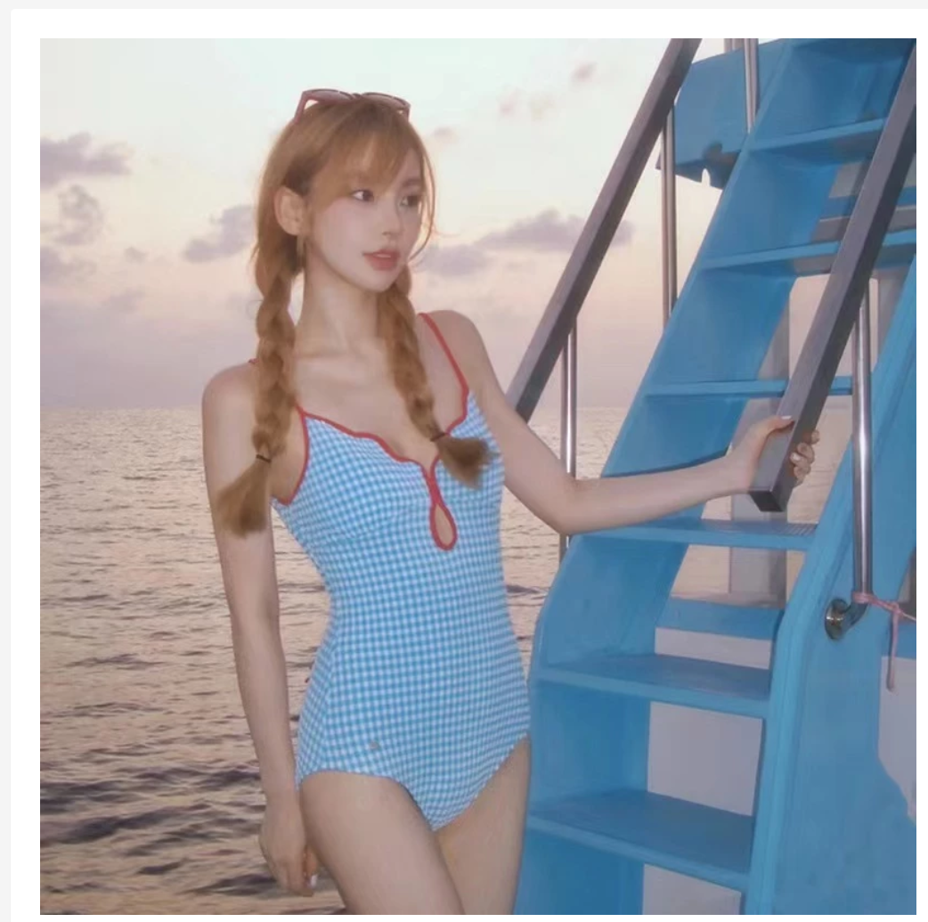 Women’s One Piece Swimsuit  Flexible Comfortable Summer Fit