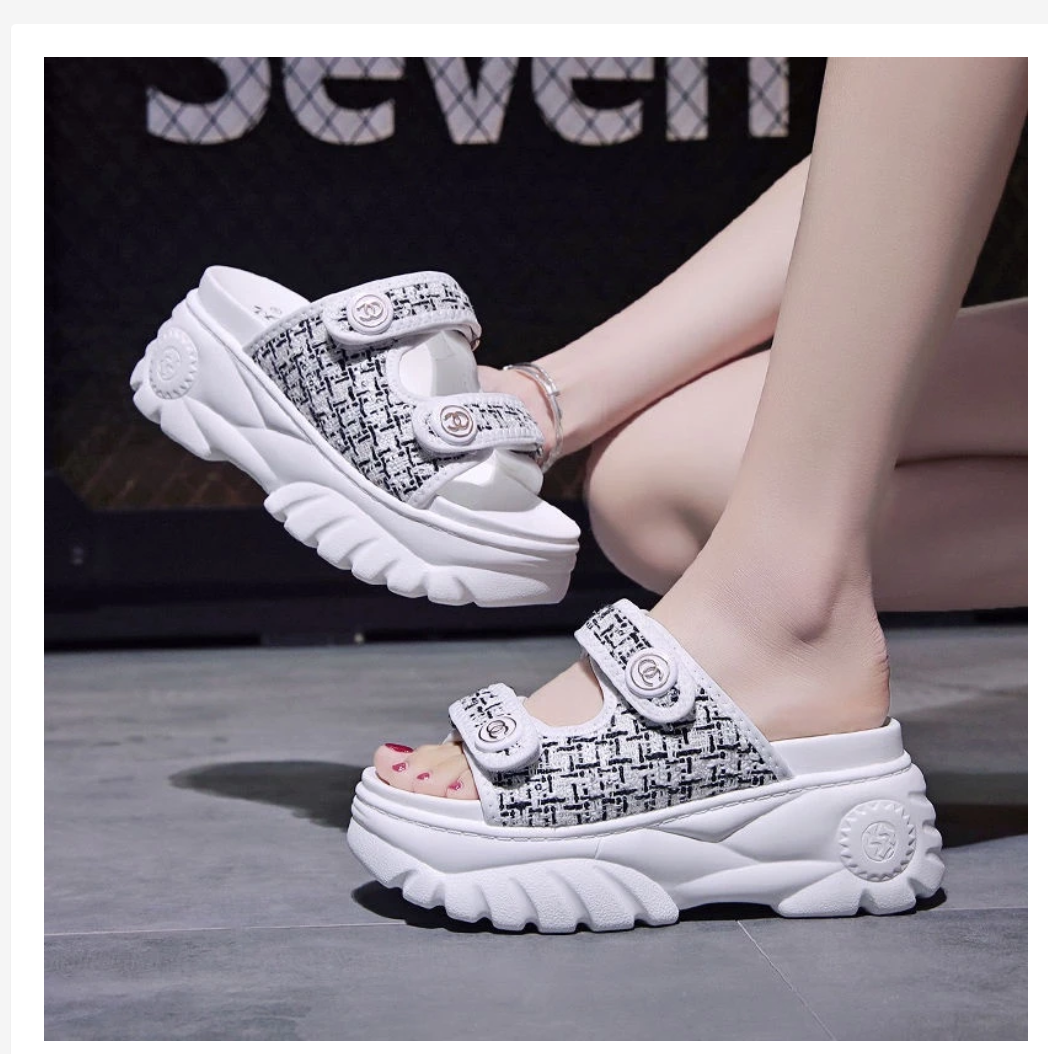 Korean Style Platform Sandals  Elevated Everyday Comfort