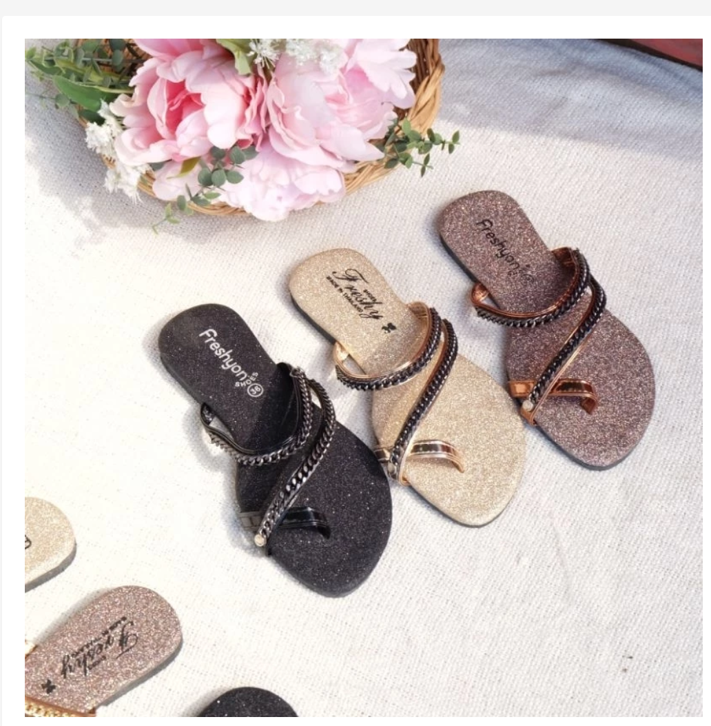 Women’s Glitter Flip Flops  Sparkling Summer Style