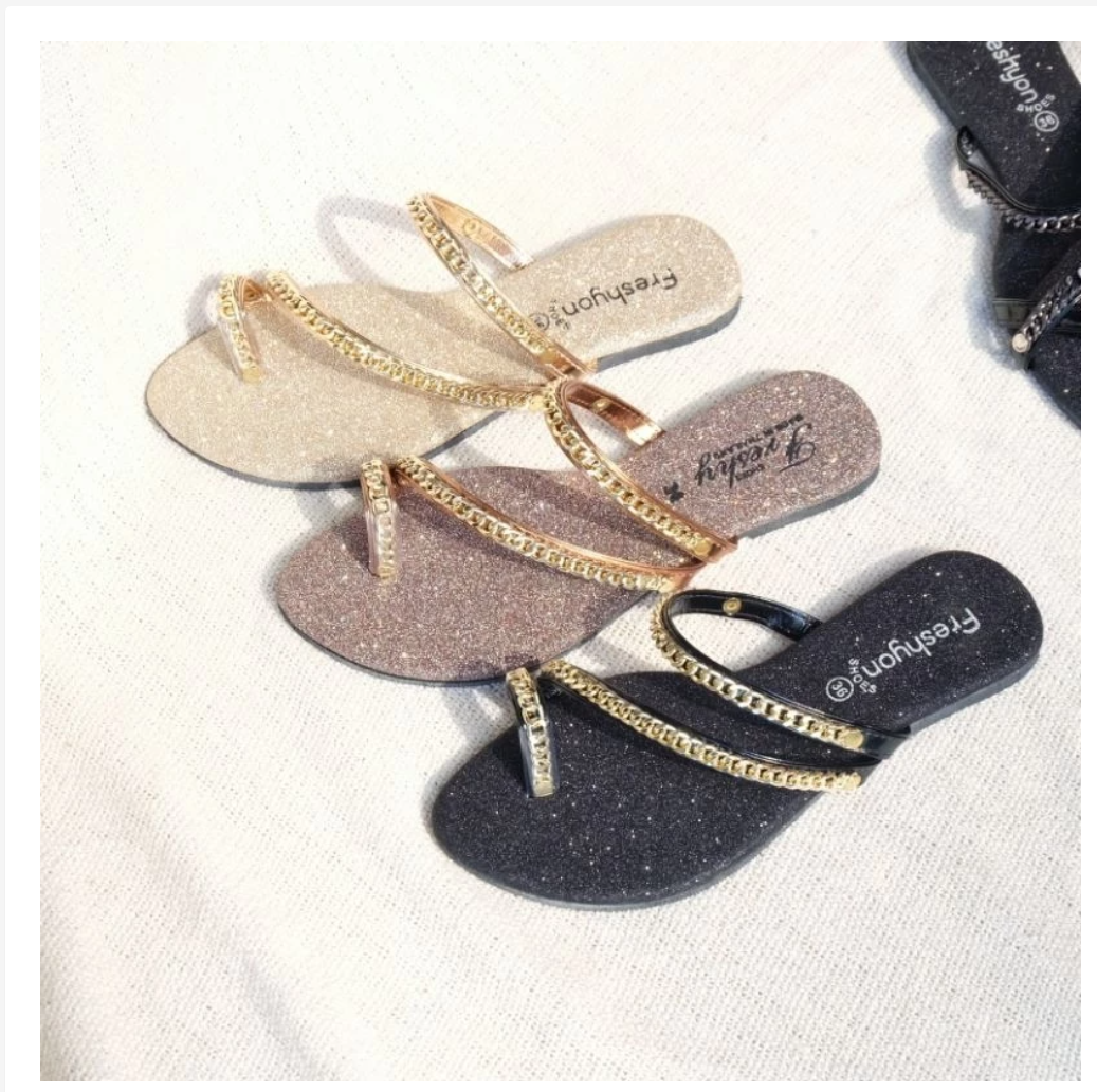 Women’s Glitter Flip Flops  Sparkling Summer Style