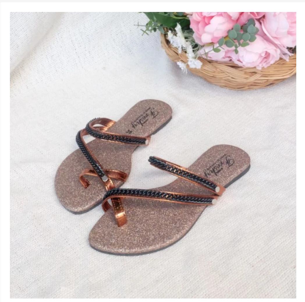 Women’s Glitter Flip Flops  Sparkling Summer Style