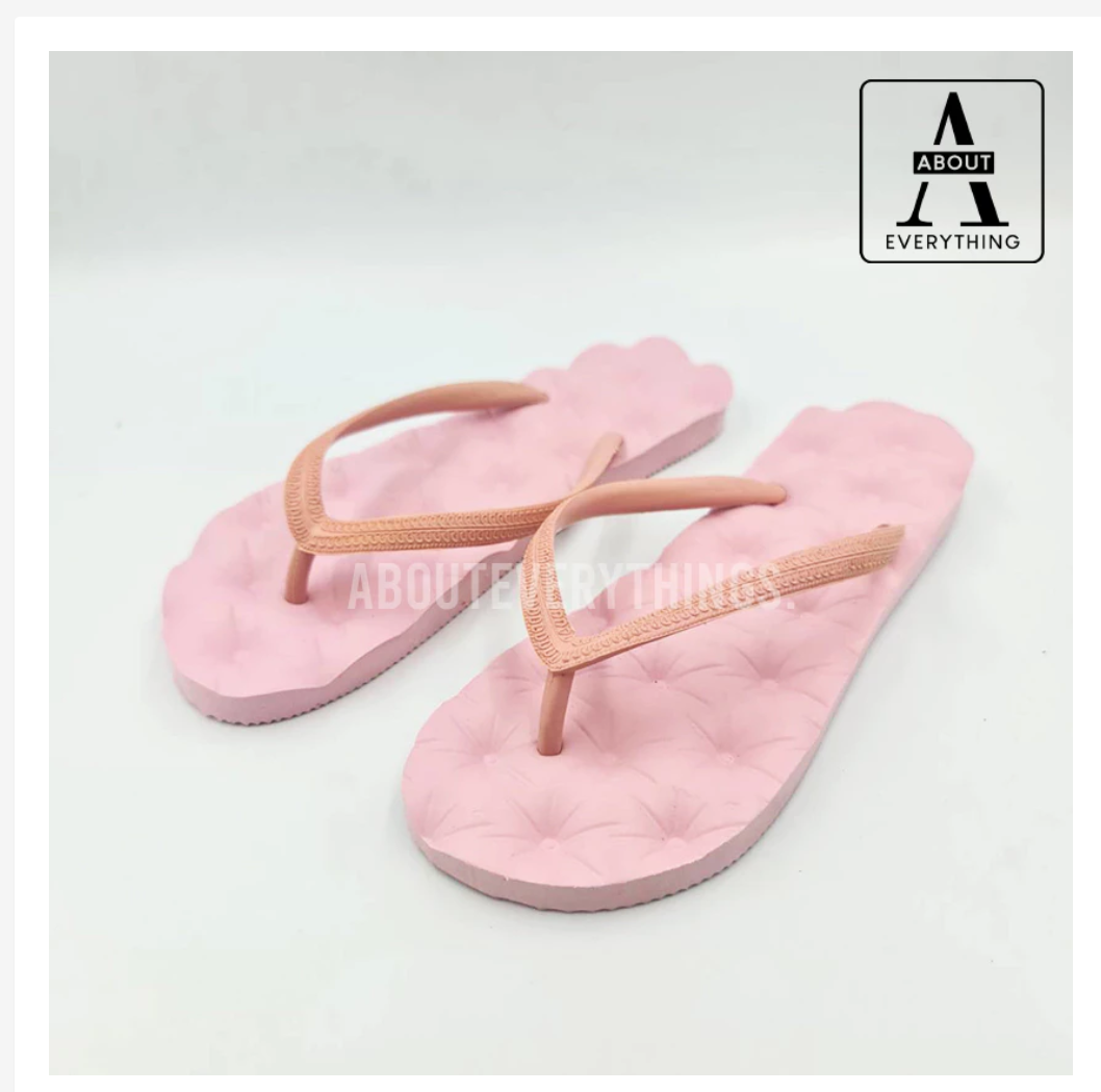 Women’s Textured Flip Flops  Lightweight Everyday Comfort