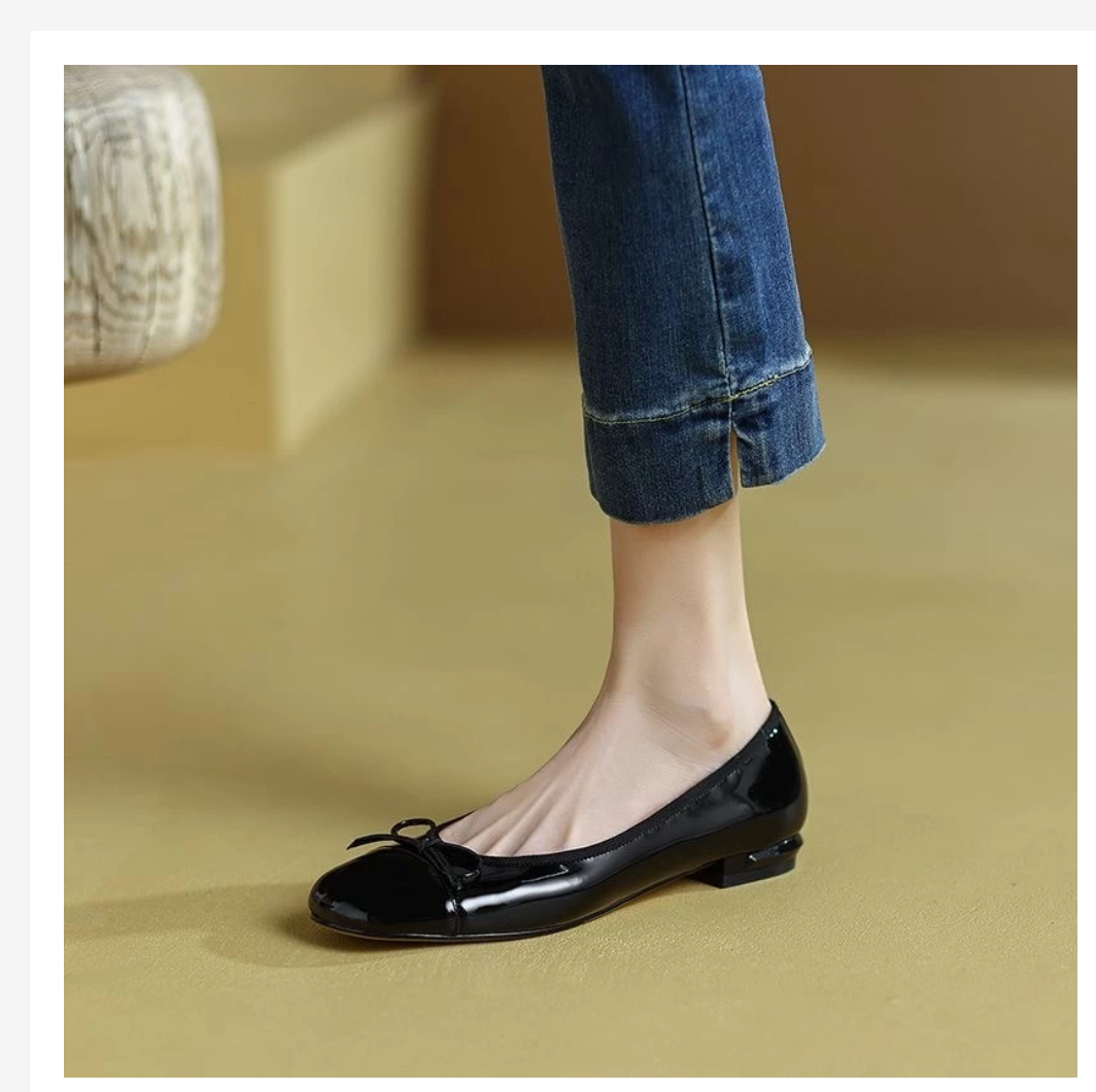Women’s Bow Heel Sandals  Elegant Classic Style