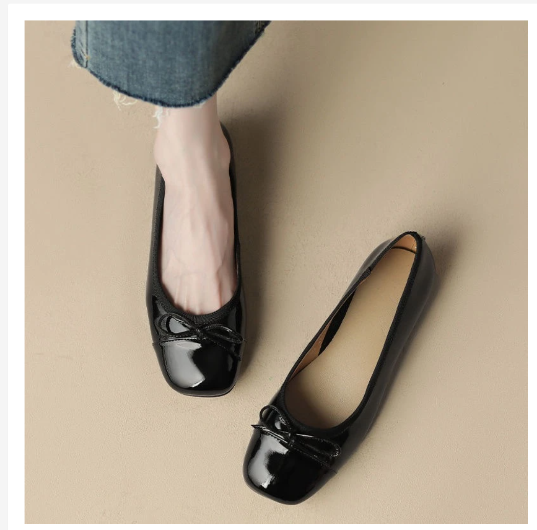 Women’s Bow Heel Sandals  Elegant Classic Style