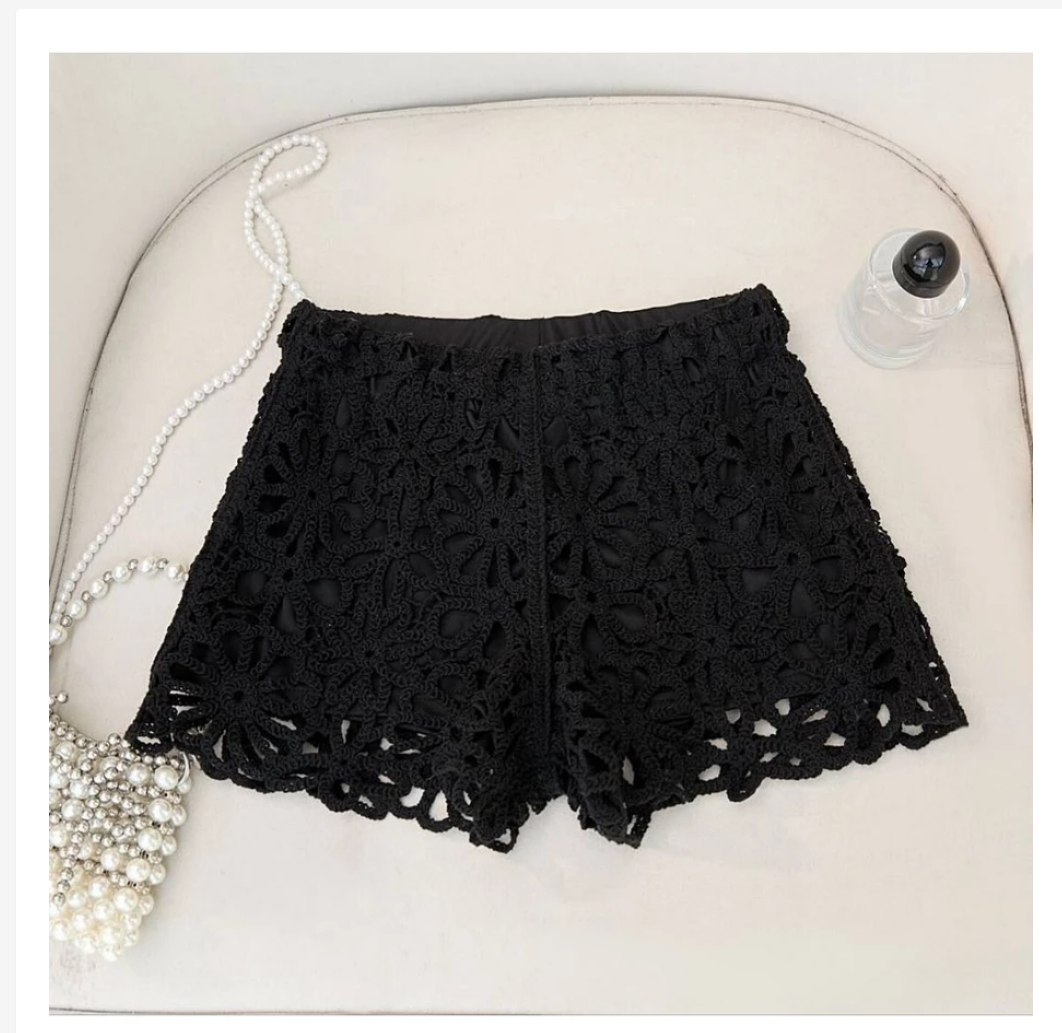 Boho Crochet Summer Shorts – Free Size, 20+ Designs
