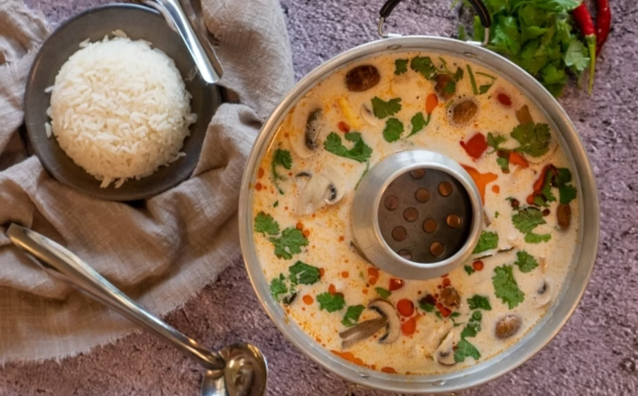 Blue Elephant Tom Kha Soup Kit Thai Coconut Soup Set