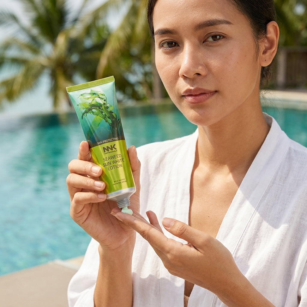 NNK Nongnaka Seaweed Sun White Body Lotion SPF50+++ – 100ml
